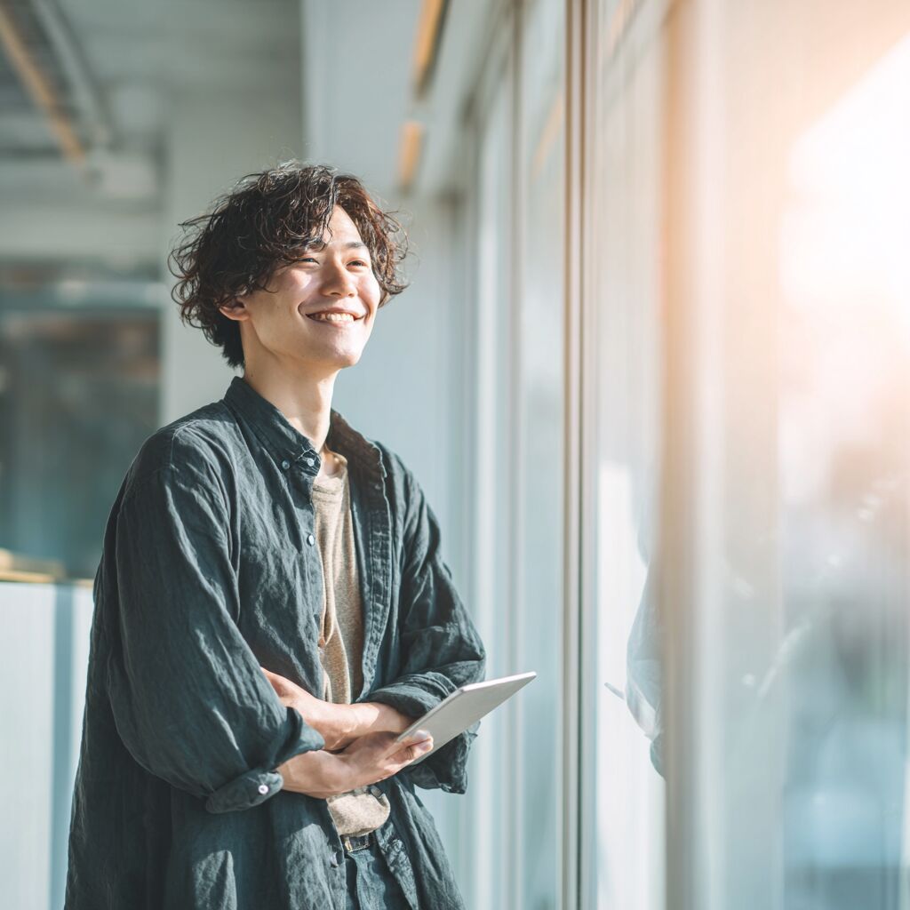 インビザライン以外の選択肢も。札幌・北広島で働く大人が「清潔感」を味方につけるマウスピース矯正